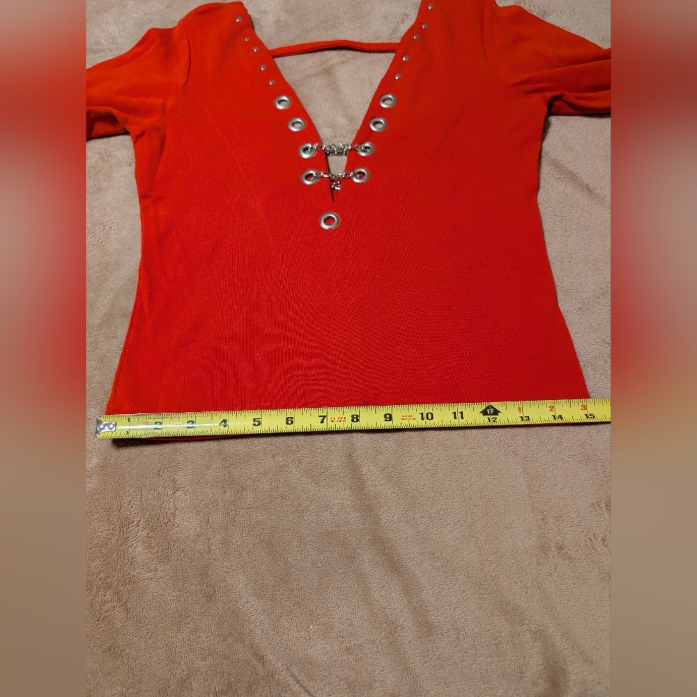 Red Cotton - Chrome Grommets & ⛓️‍💥 Long Sleeve Top - Picture 8 of 13